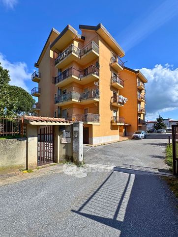 Appartamento in residenziale in Via Jan Palach 55