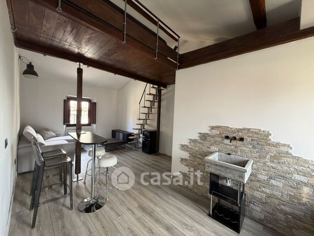 Appartamento in residenziale in Via del Colle