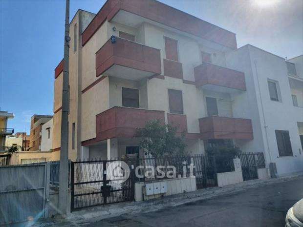 Casa indipendente in residenziale in Via Quinto Ennio 72