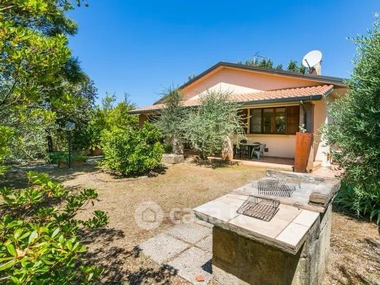 Villa in residenziale in Via Pasubio