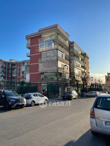 Box/posto auto in residenziale in Via Tufarelli 10