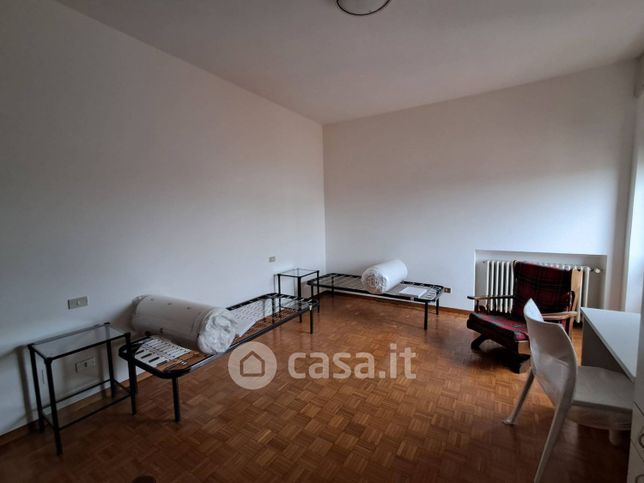 Appartamento in residenziale in Viale Cesare Battisti