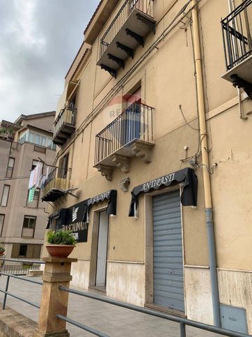 Appartamento in residenziale in Piazza Capuana Luigi 4