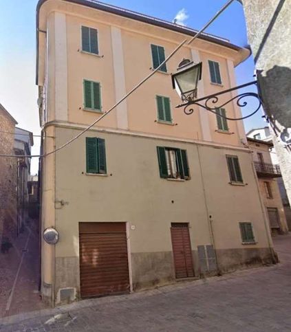 Casa indipendente in residenziale in Vicolo Chiuso 4