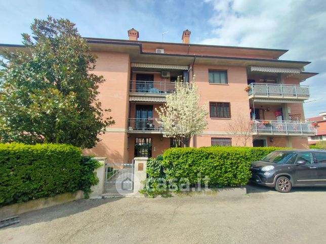 Appartamento in residenziale in Via Monterosa