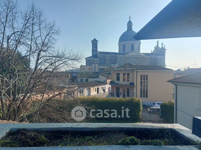 Appartamento in residenziale in Via Felice Cavallotti