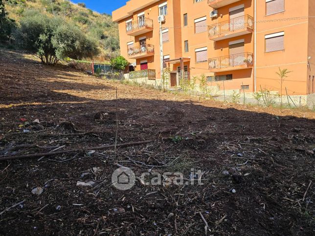 Terreno edificabile in residenziale in Via Cagli Corrado