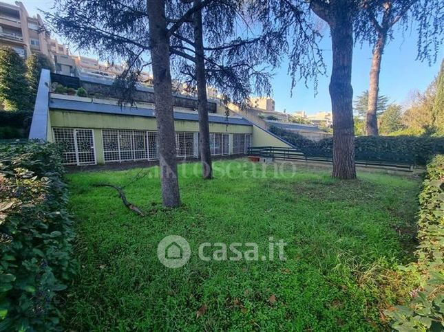 Casa indipendente in residenziale in Via Benedetto Stay