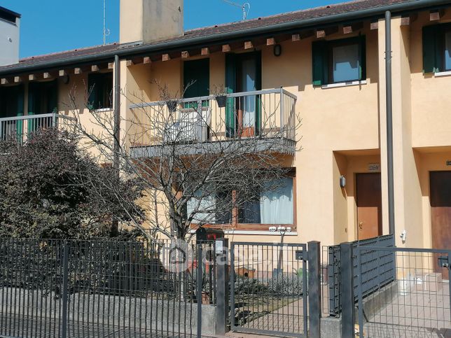 Villetta a schiera in residenziale in Via XIII Aprile