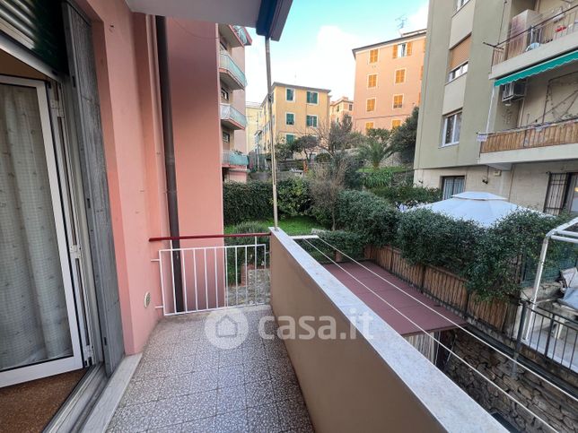 Appartamento in residenziale in Via Lorenzo Ghiglini 2