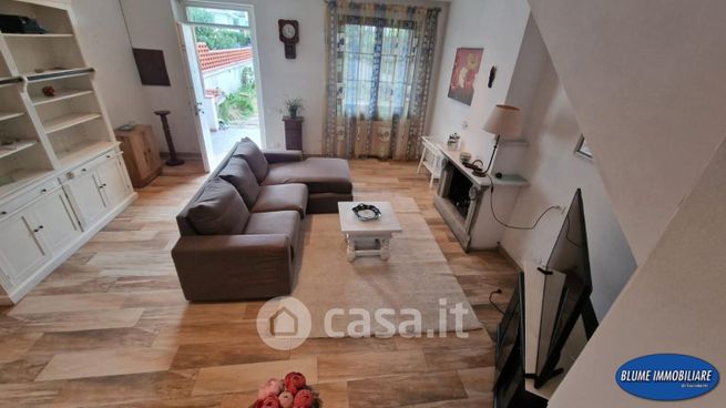 Villetta a schiera in residenziale in Via Elettrica 15