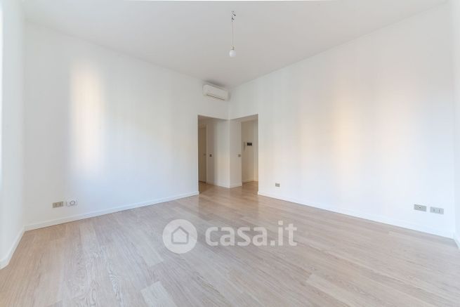 Appartamento in residenziale in Viale Cassiodoro 4