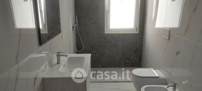 Appartamento in residenziale in Viale Marche