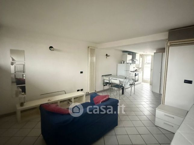 Appartamento in residenziale in Viale Cavour