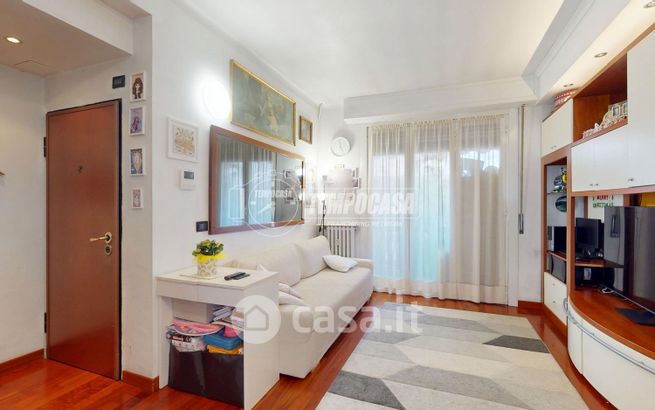 Appartamento in residenziale in Via Jacopino da Tradate 13
