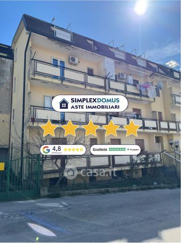 Appartamento in residenziale in Strada in Costruzione