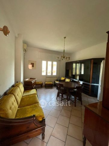 Appartamento in residenziale in Via Enea Rossi 1