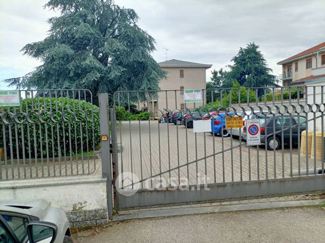 Box/posto auto in residenziale in Via Gorizia 37