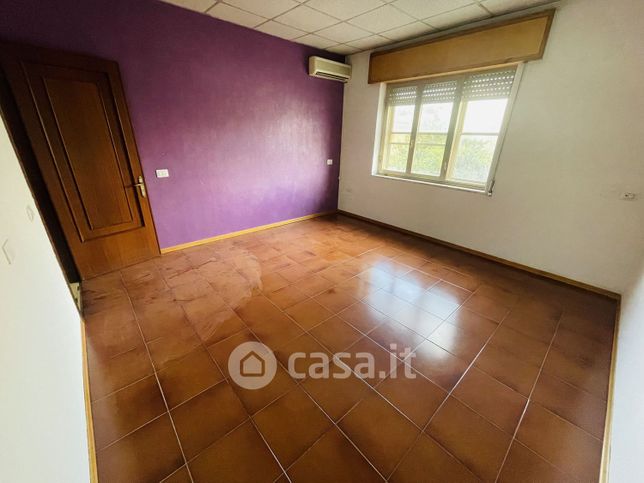 Appartamento in residenziale in Via Benedetto Cairoli