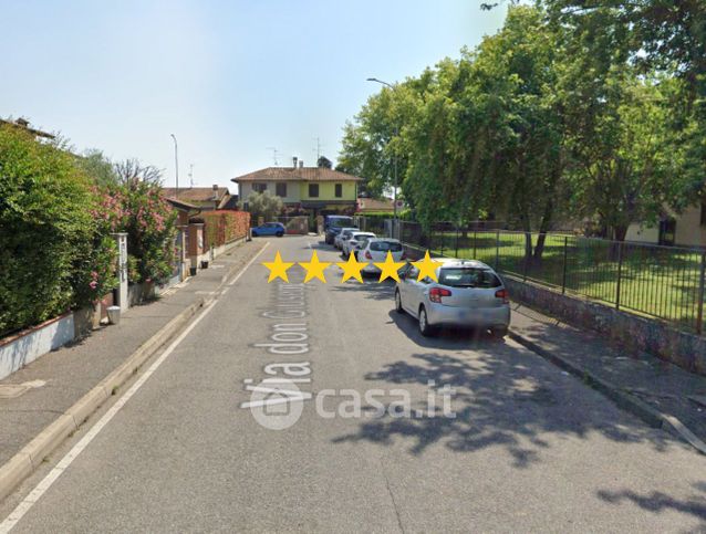 Appartamento in residenziale in Via Madre Cabrini