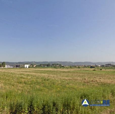 Terreno agricolo in commerciale in Via Colombaie