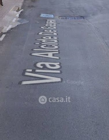 Ufficio in commerciale in Via Alcide De Gasperi