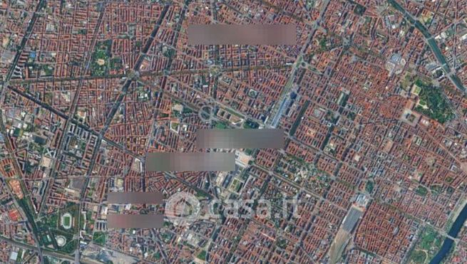 Box/posto auto in residenziale in Piazza Adriano