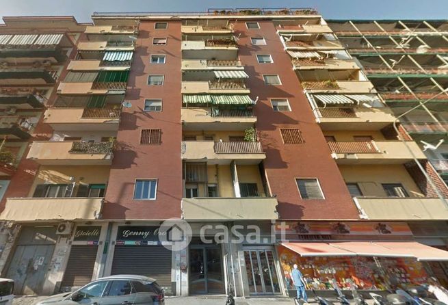 Appartamento in residenziale in Via Giacomo Leopardi 80
