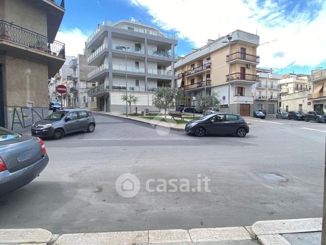 Garage/posto auto in residenziale in Via Cassano delle Murge