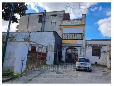 Appartamento in residenziale in Via Comunale Vecchia di Miano 85