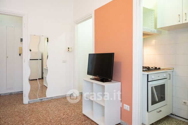 Appartamento in residenziale in Via Leoncavallo 15