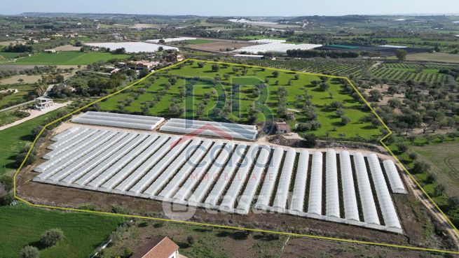 Terreno agricolo in commerciale in CONTRA VALLEFORNO