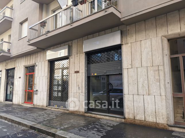 Ufficio in commerciale in Via Vittorio Asinari di Bernezzo 113