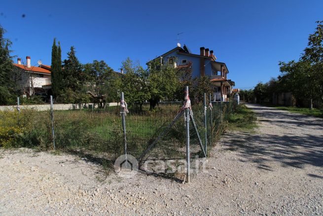 Terreno edificabile in residenziale in Via Federico Fellini