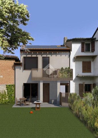 Casa bi/trifamiliare in residenziale in Via Dante Alighieri