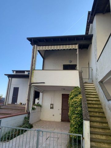 Casa indipendente in residenziale in Via Mar Jonio 29