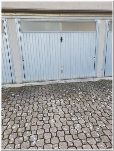 Garage/posto auto in residenziale in MARZOCCHINI