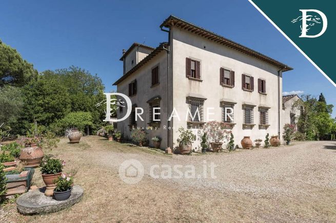 Villa in residenziale in Via San Isidoro
