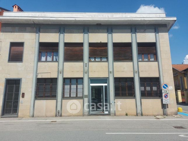 Ufficio in commerciale in Via Matteotti