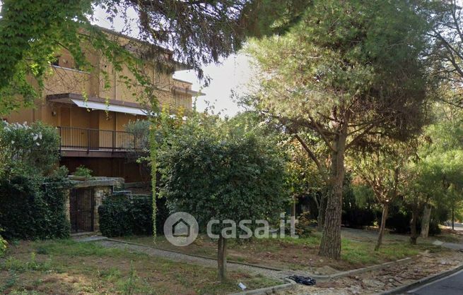 Villa in residenziale in Via San Martino