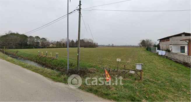 Terreno agricolo in commerciale in Via A. Diaz