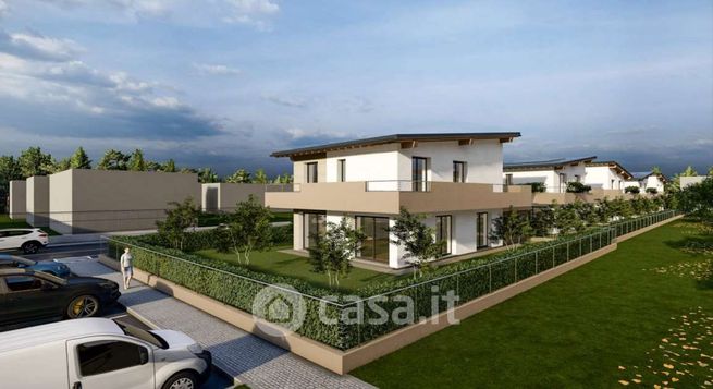 Villa in residenziale in Via Milano