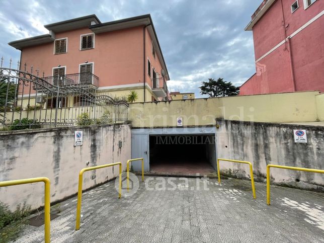 Garage/posto auto in residenziale in Via Giulio Pomponio Leto