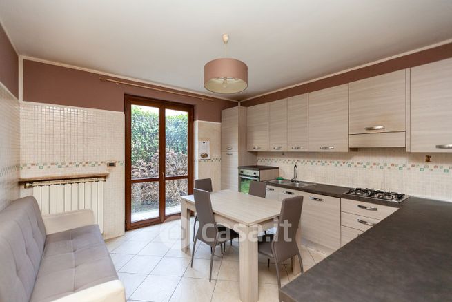 Appartamento in residenziale in Strada Rubattera 25