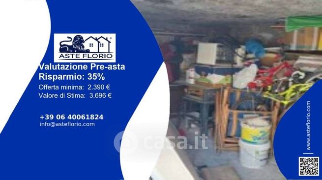 Box/posto auto in residenziale in Via Sasseta 15
