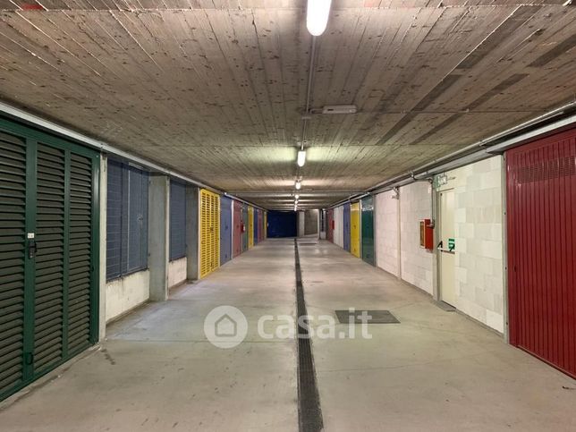 Garage/posto auto in residenziale in Via Bertolino Felice 8