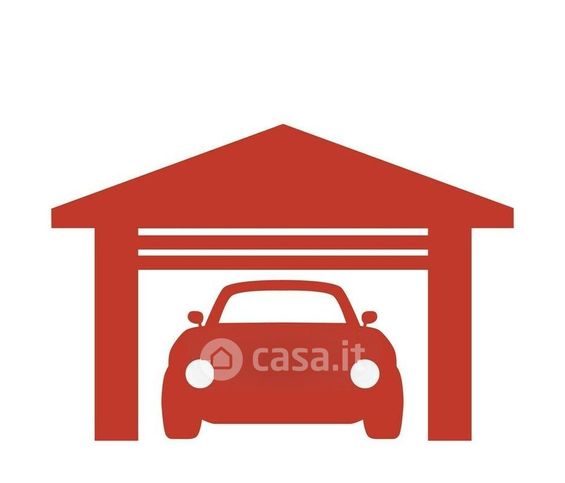 Box/posto auto in residenziale in Macerata