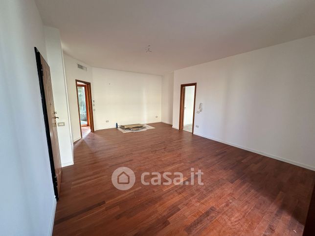 Appartamento in residenziale in Via Cosimo Palumbo 4