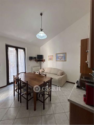 Appartamento in residenziale in Via Regina Elena 130