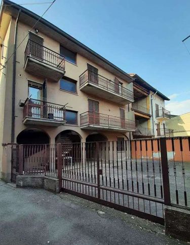 Appartamento in residenziale in Via Chiusa 7